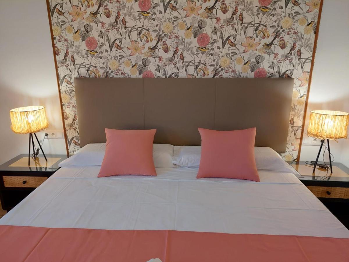 Hostal Garden Rous Paiporta Ngoại thất bức ảnh