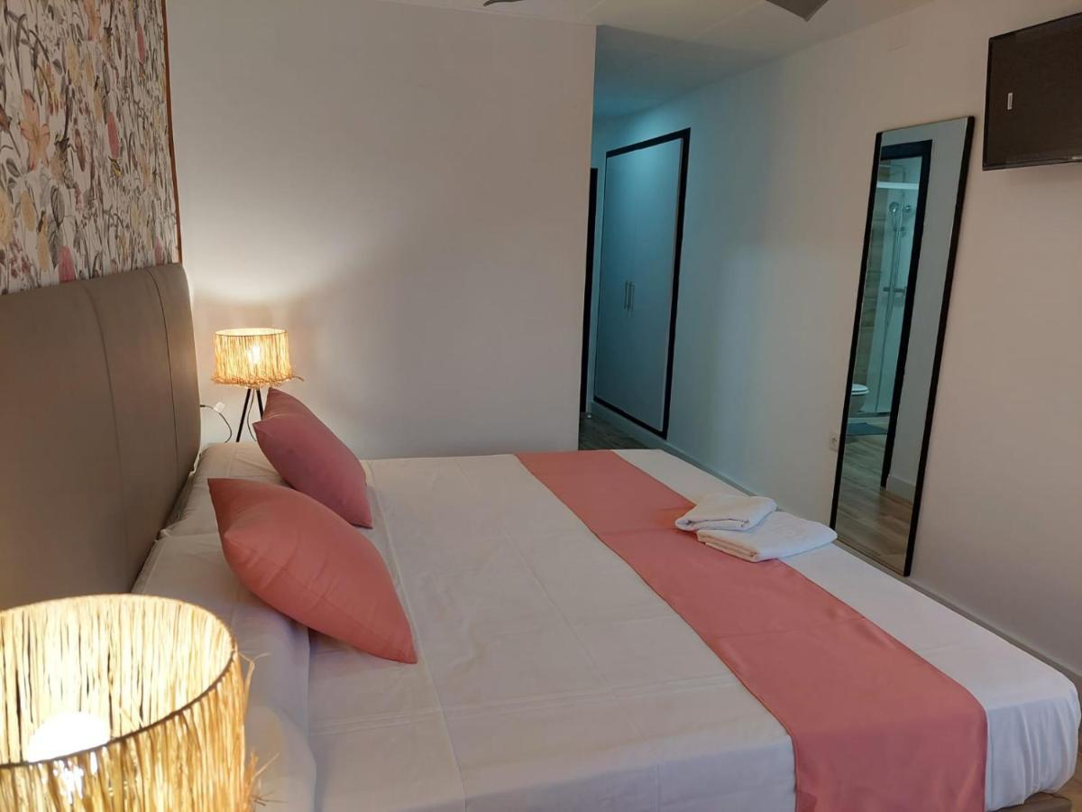 Hostal Garden Rous Paiporta Ngoại thất bức ảnh
