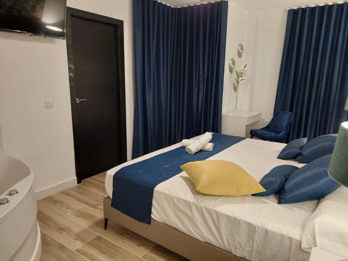 Hostal Garden Rous Paiporta Ngoại thất bức ảnh