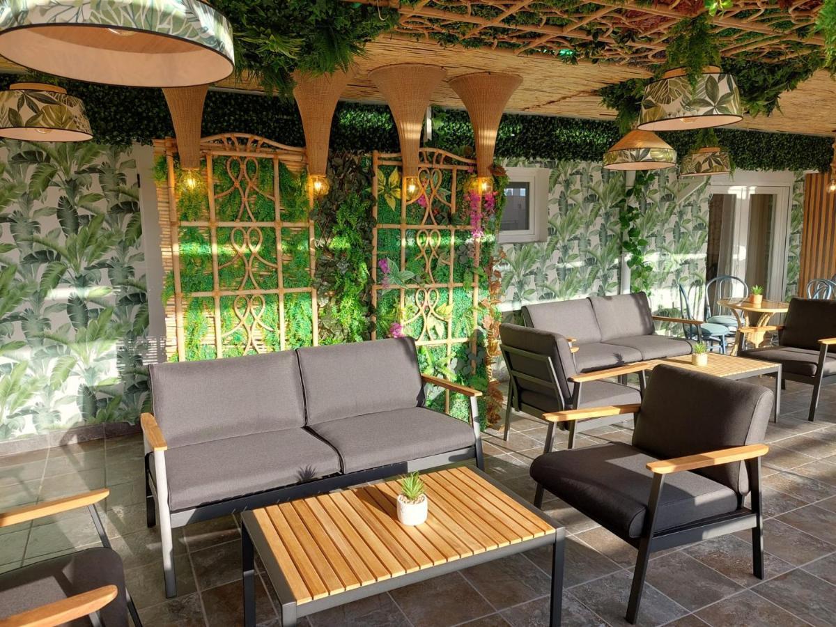 Hostal Garden Rous Paiporta Ngoại thất bức ảnh