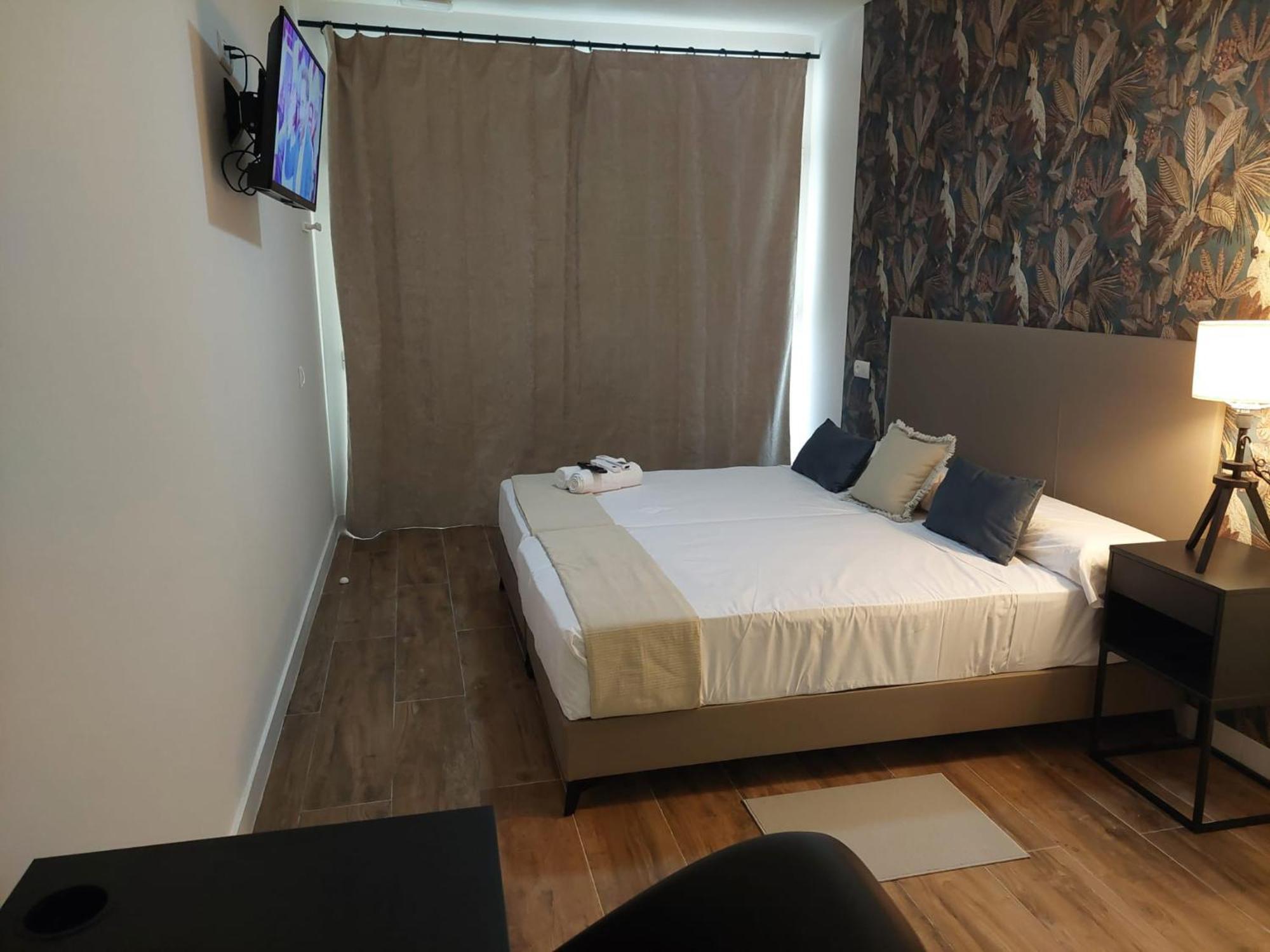 Hostal Garden Rous Paiporta Ngoại thất bức ảnh